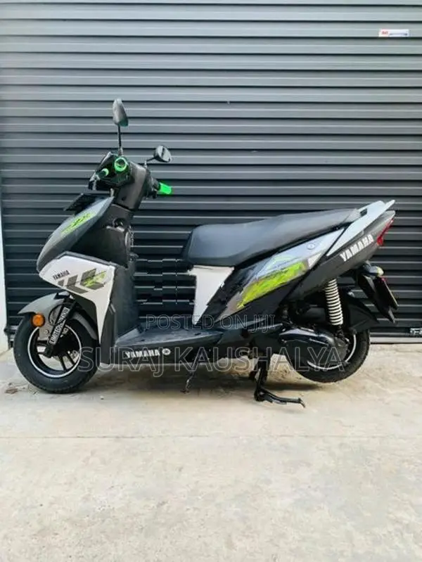 Yamaha RayZR 2016