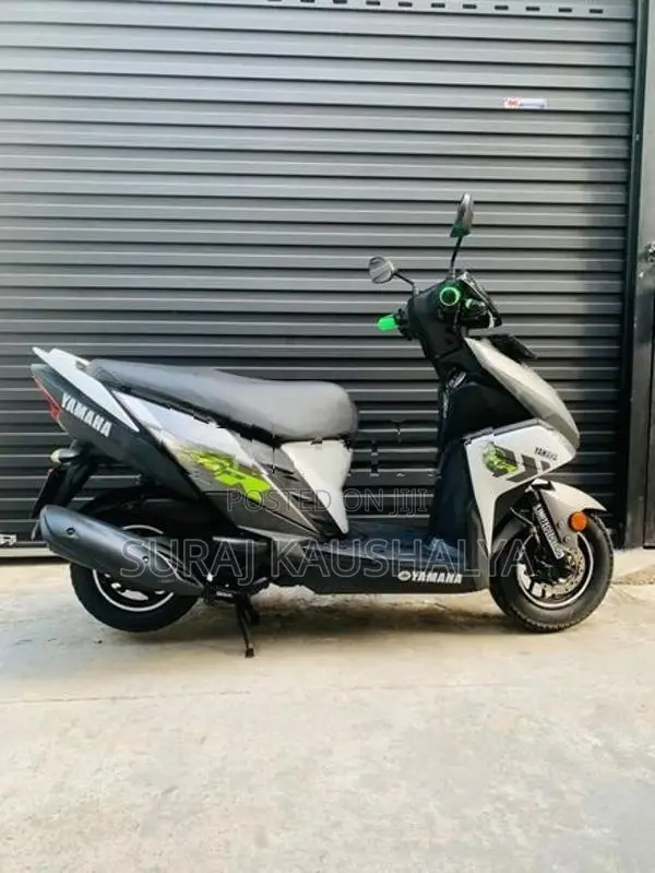 Yamaha RayZR 2016