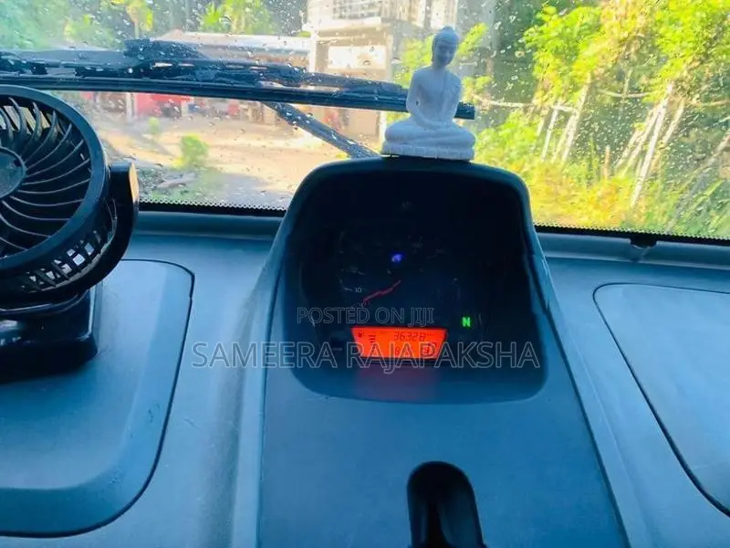 Bajaj Qute 2019