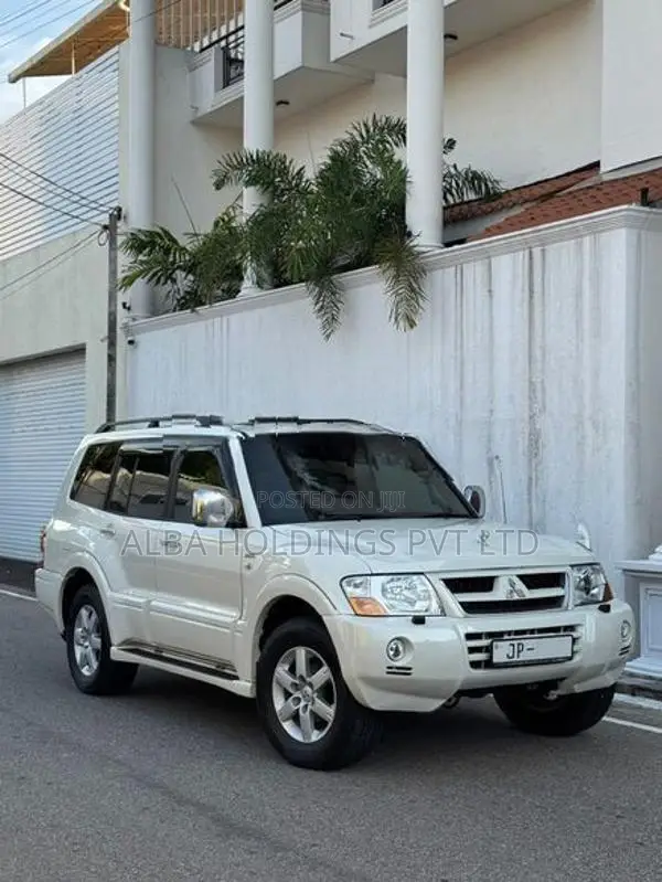Mitsubishi Montero GLS V6 2005