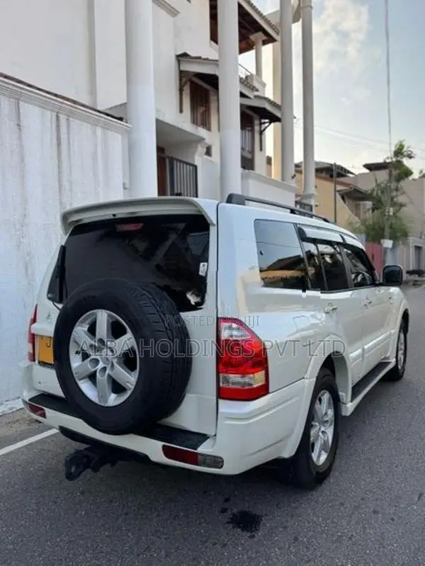 Mitsubishi Montero GLS V6 2005