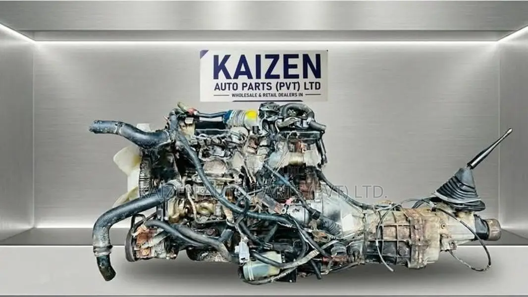 Toyota Dolphin 5L Manual Gear Complete Engine