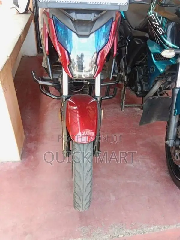 Honda X-Blade 2020