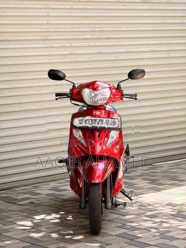 TVS Wego Red With Black 2018