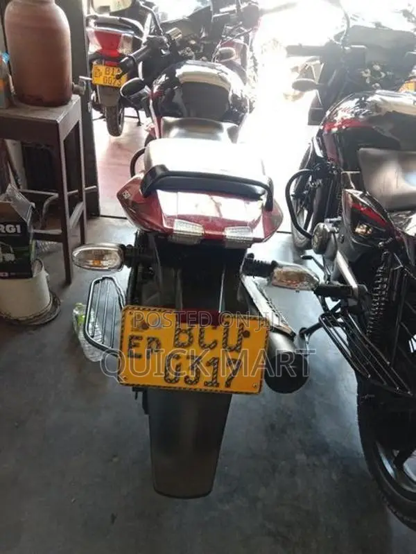 Bajaj Pulsar 150 2016