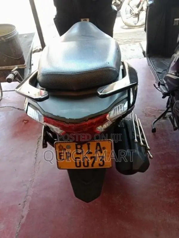 Bajaj Pulsar 150 2016
