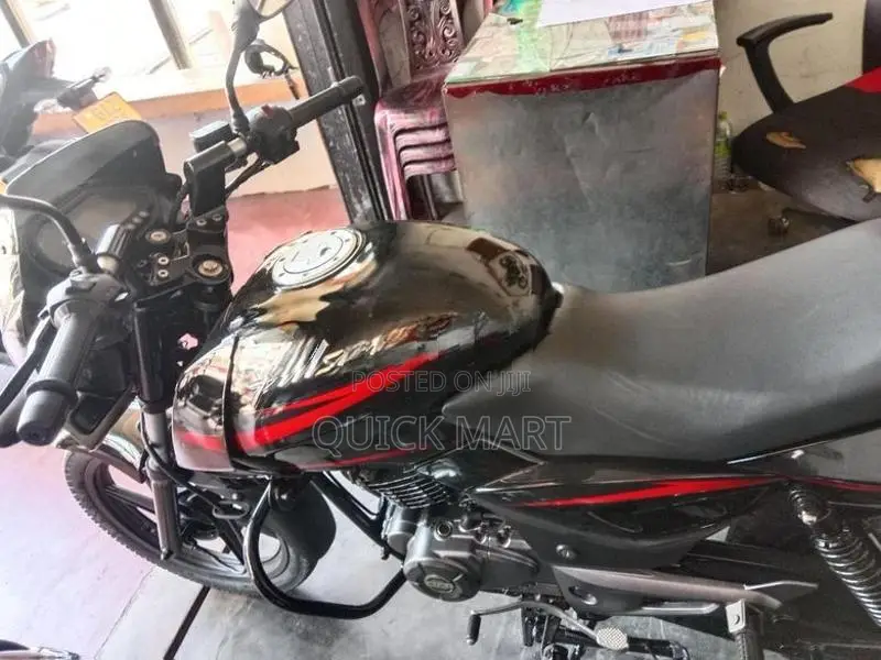 Bajaj Pulsar 150 2015
