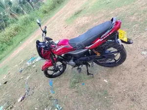 Bajaj Platina 125 විකිනිමට 2009