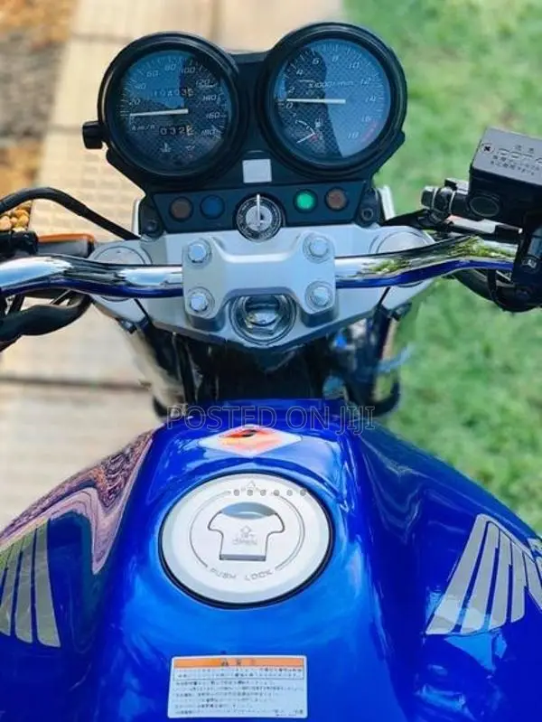 Honda Hornet Ch 130 2018