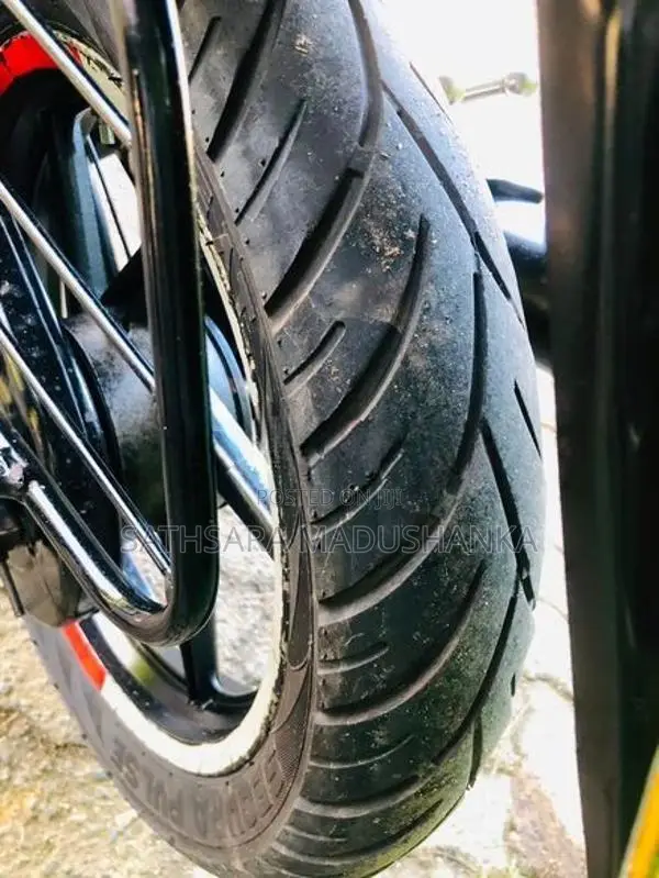 Bajaj Pulsar 150 2012