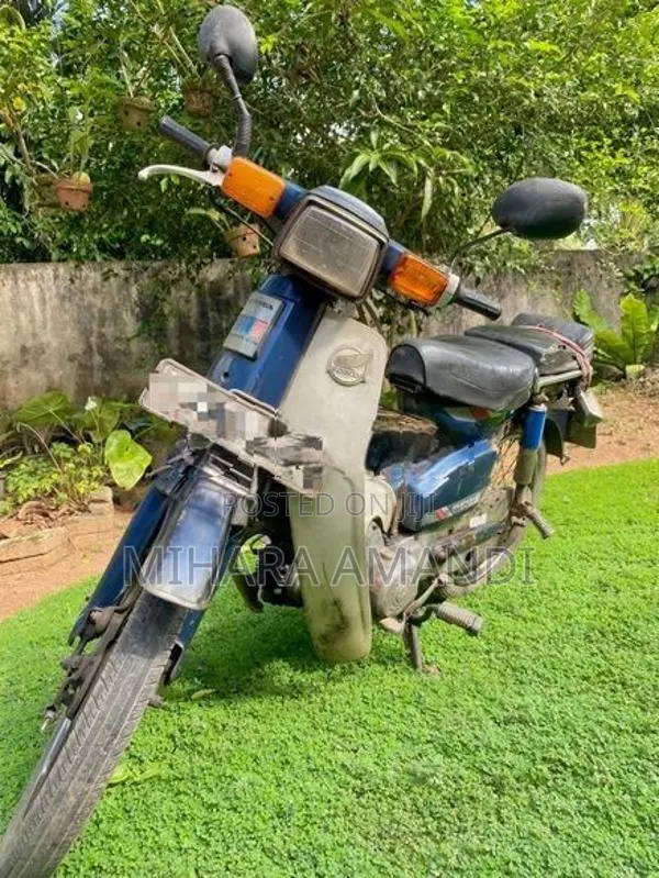 Honda Super Cub 1999