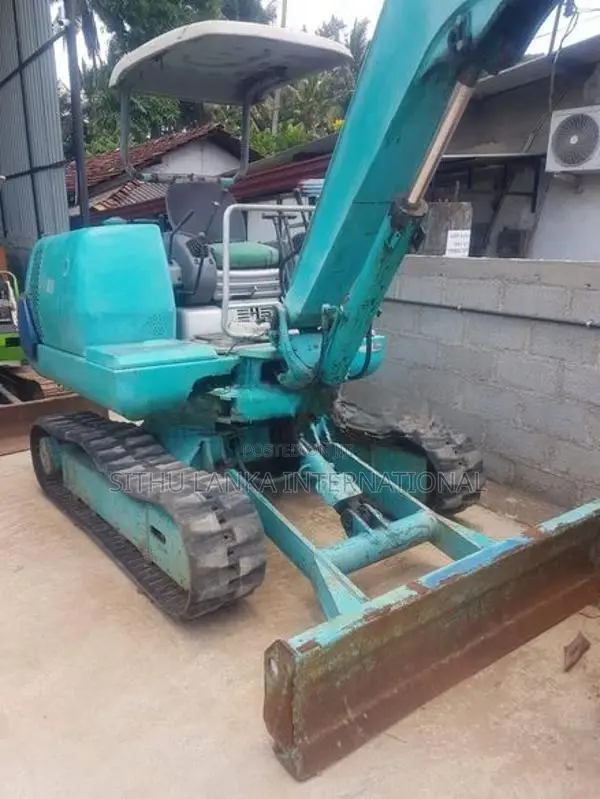 Komatsu Excavator - PC 30-7