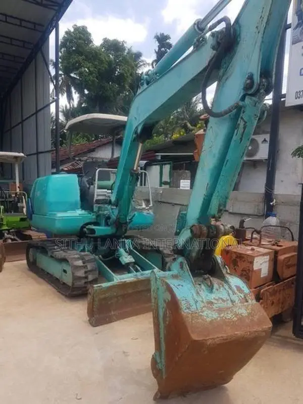 Komatsu Excavator - PC 30-7