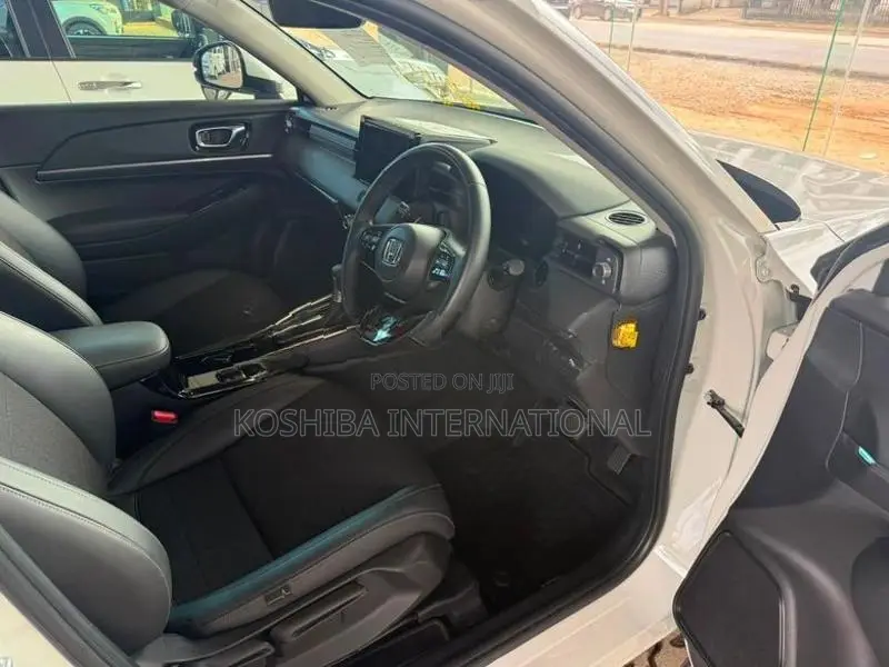 Honda Vezel Z 2025