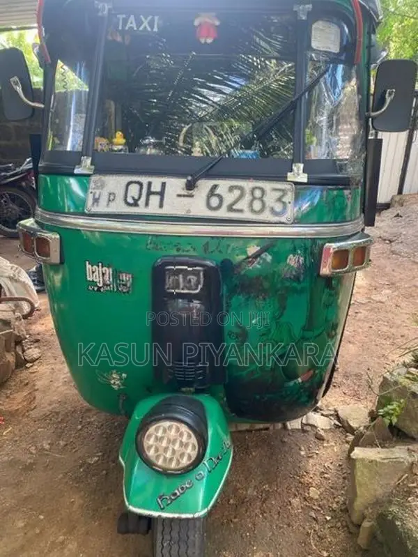 Bajaj RE 2006