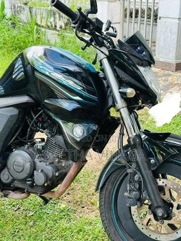 Yamaha FZs V2 2016