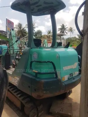 Yanmar Excavator - B 32-2A