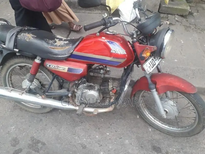 Hero Honda CD Dawn 2010