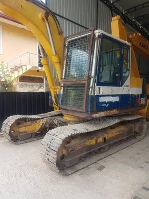 Komatsu Excavator - PC 120-5Z