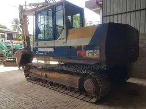 Komatsu Excavator - PC 120-5Z