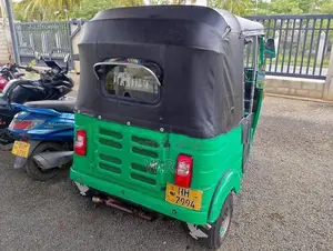Bajaj RE 4 stroke 2003