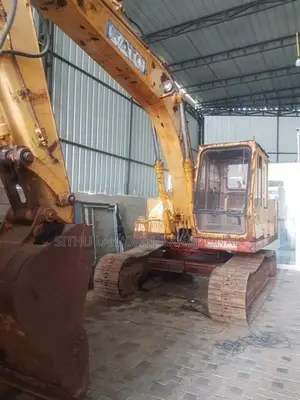 Kato HD 550-2 Excavator