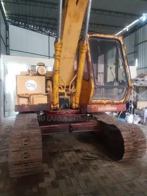 Kato HD 550-2 Excavator