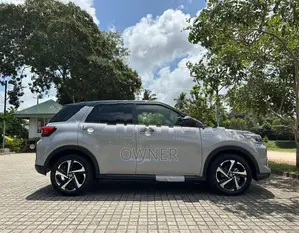 Toyota Raize 1.2L Hybrid BSM 2026