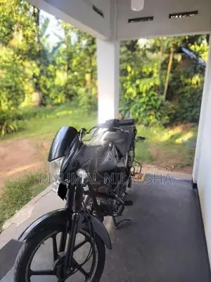 Bajaj Platina 100 2011