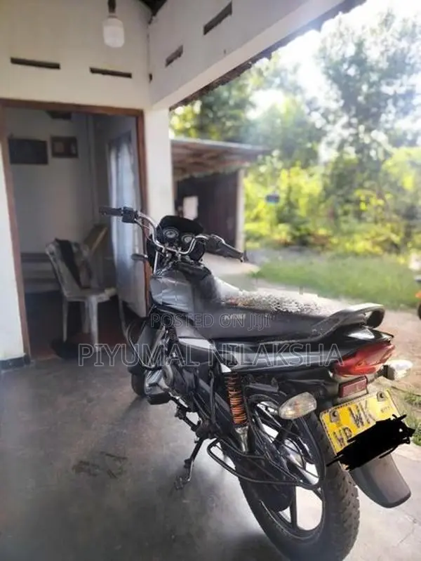 Bajaj Platina 100 2011