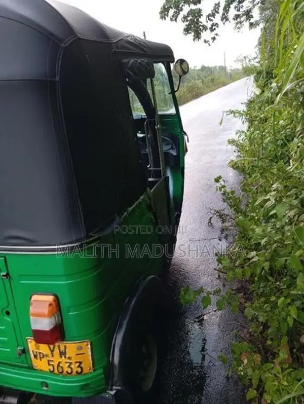 Bajaj RE Three Wheeler 2012