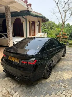BMW 320d F30 2013