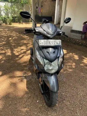 Honda Dio 2017