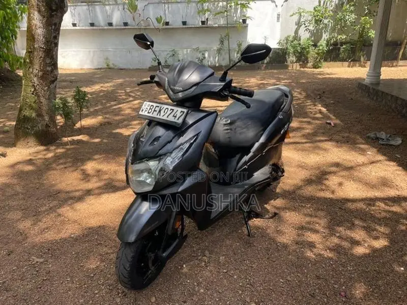 Honda Dio 2017