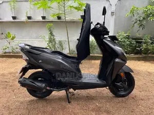 Honda Dio 2017