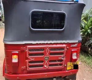 Bajaj RE 2016