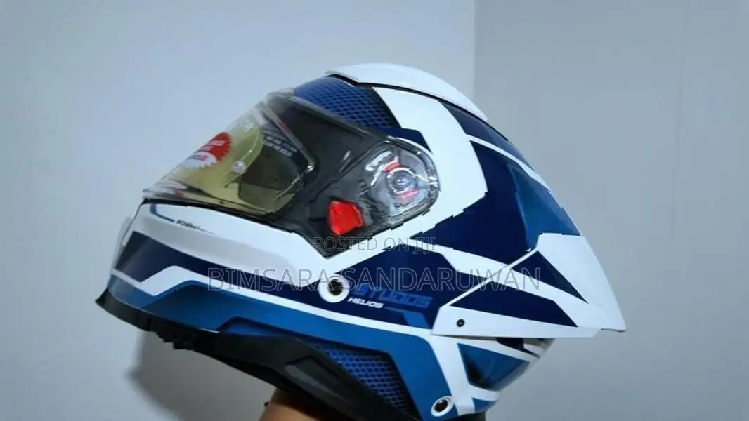 Studds Helios Helmet