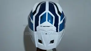Studds Helios Helmet