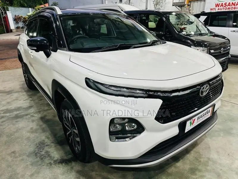 Toyota Taisor V Grade Exchange 2016