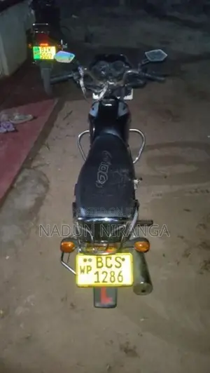 Bajaj CT100 2016