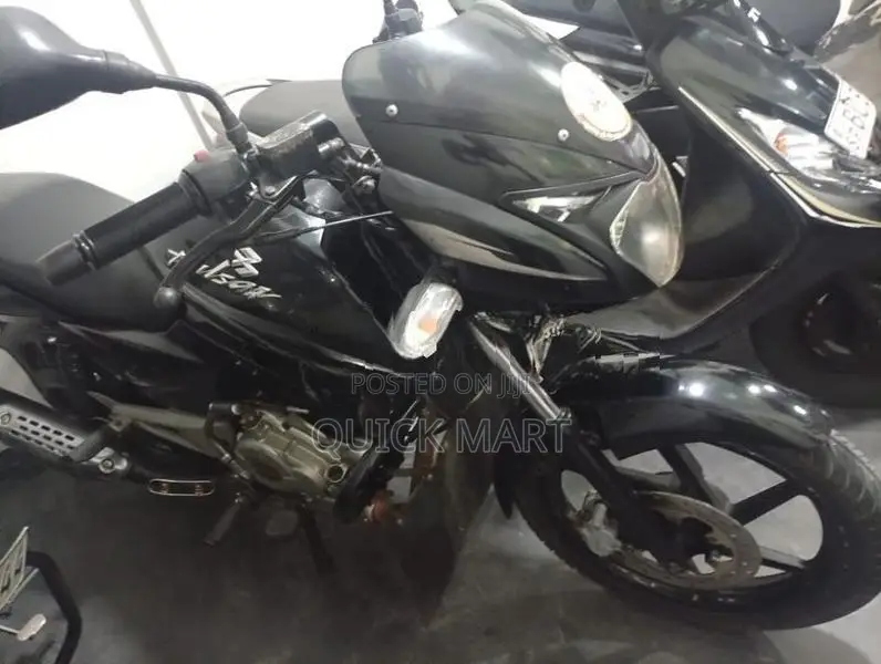 Bajaj Pulsar 150 2016