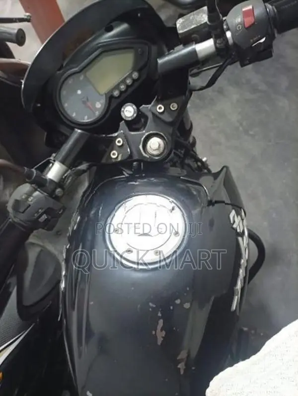 Bajaj Pulsar 150 2016