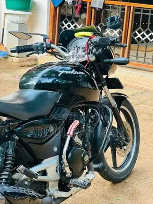 Bajaj Pulsar 180 2008