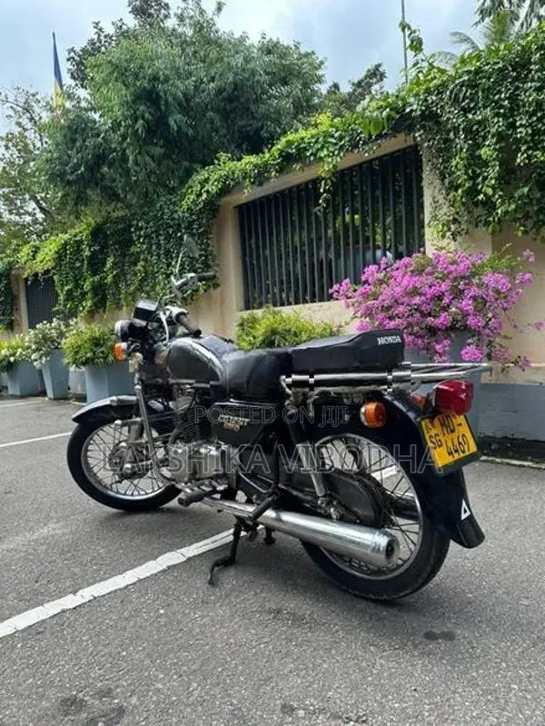 Honda CD 125 Benly 2005