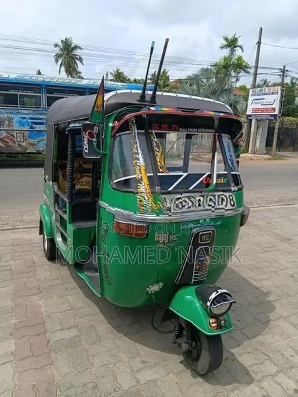Bajaj RE 2006