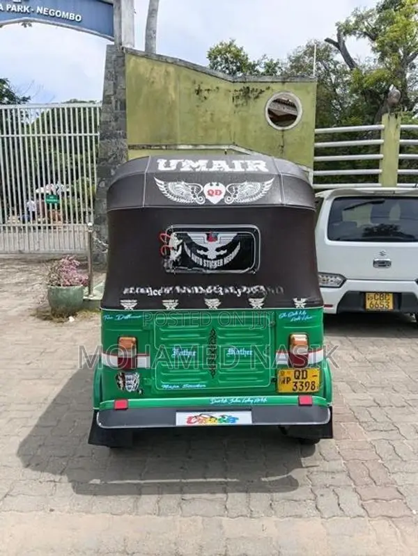 Bajaj RE 2006