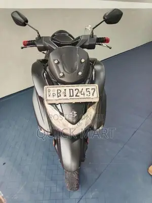 Suzuki Burgman 2020