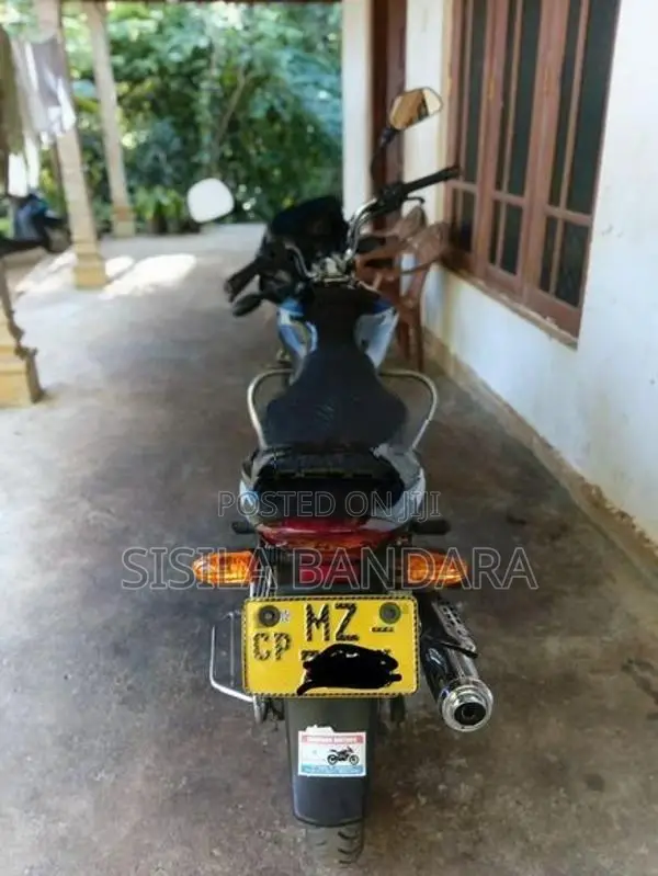 Bajaj Discover 125 2006