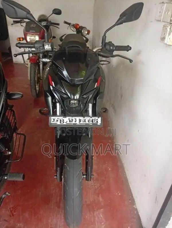 Bajaj Pulsar N160 2026