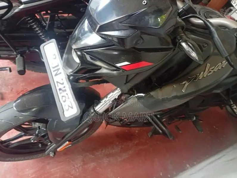 Bajaj Pulsar N160 2026